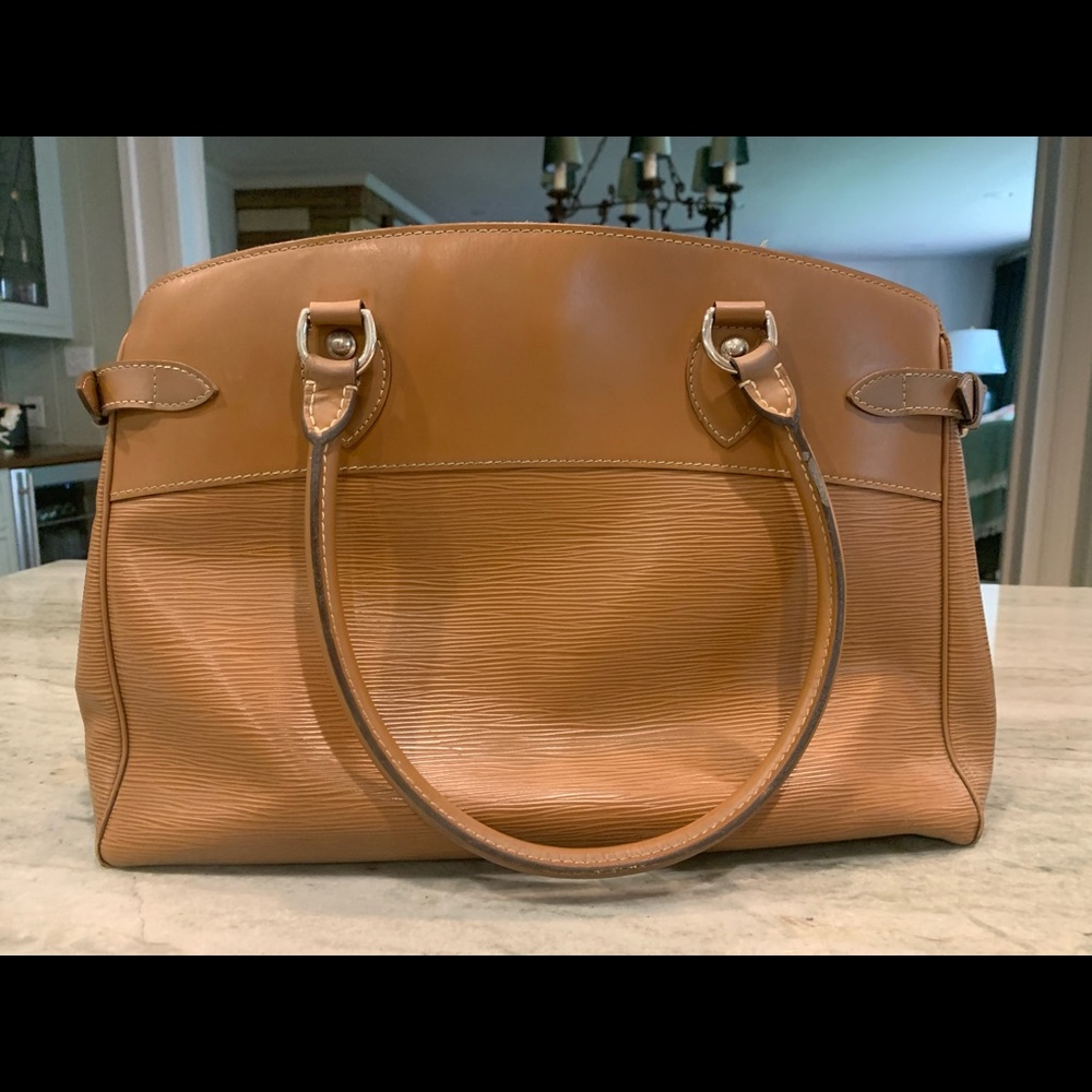 Louis Vuitton Epi Leather Handbag